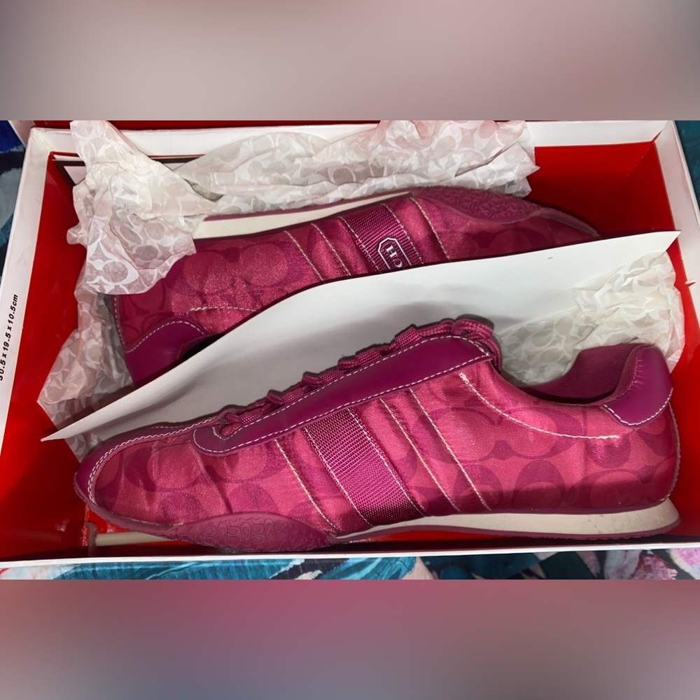 Coach Kirby Fuchsia Sneaker